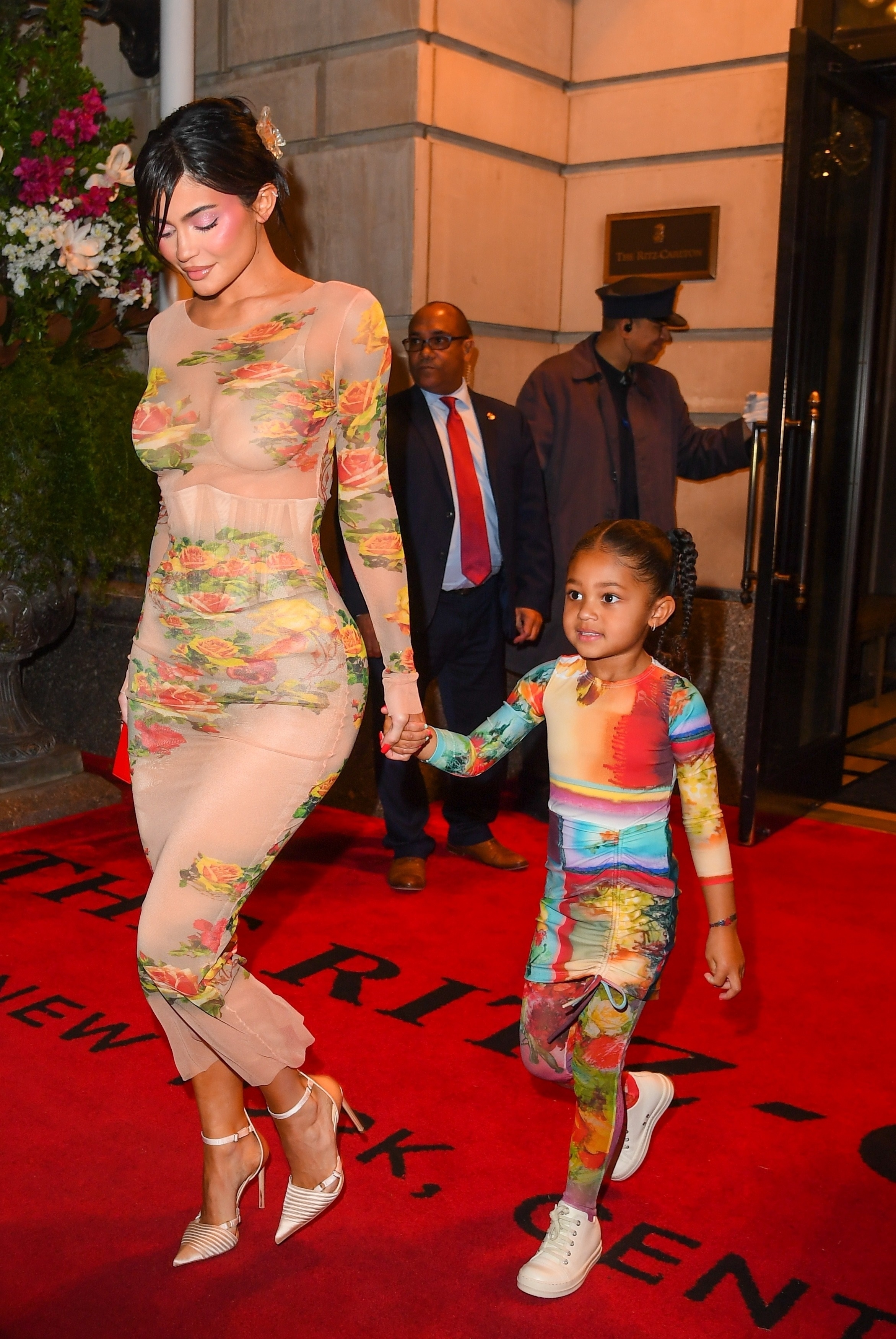 Access_Kardashian_003.jpg