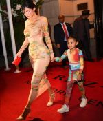 Access_Kardashian_005.jpg