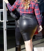 Access_Kardashian_004.jpg