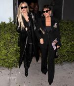 Access_Kardashian_005.jpg