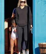 Access_Kardashian_006.jpg