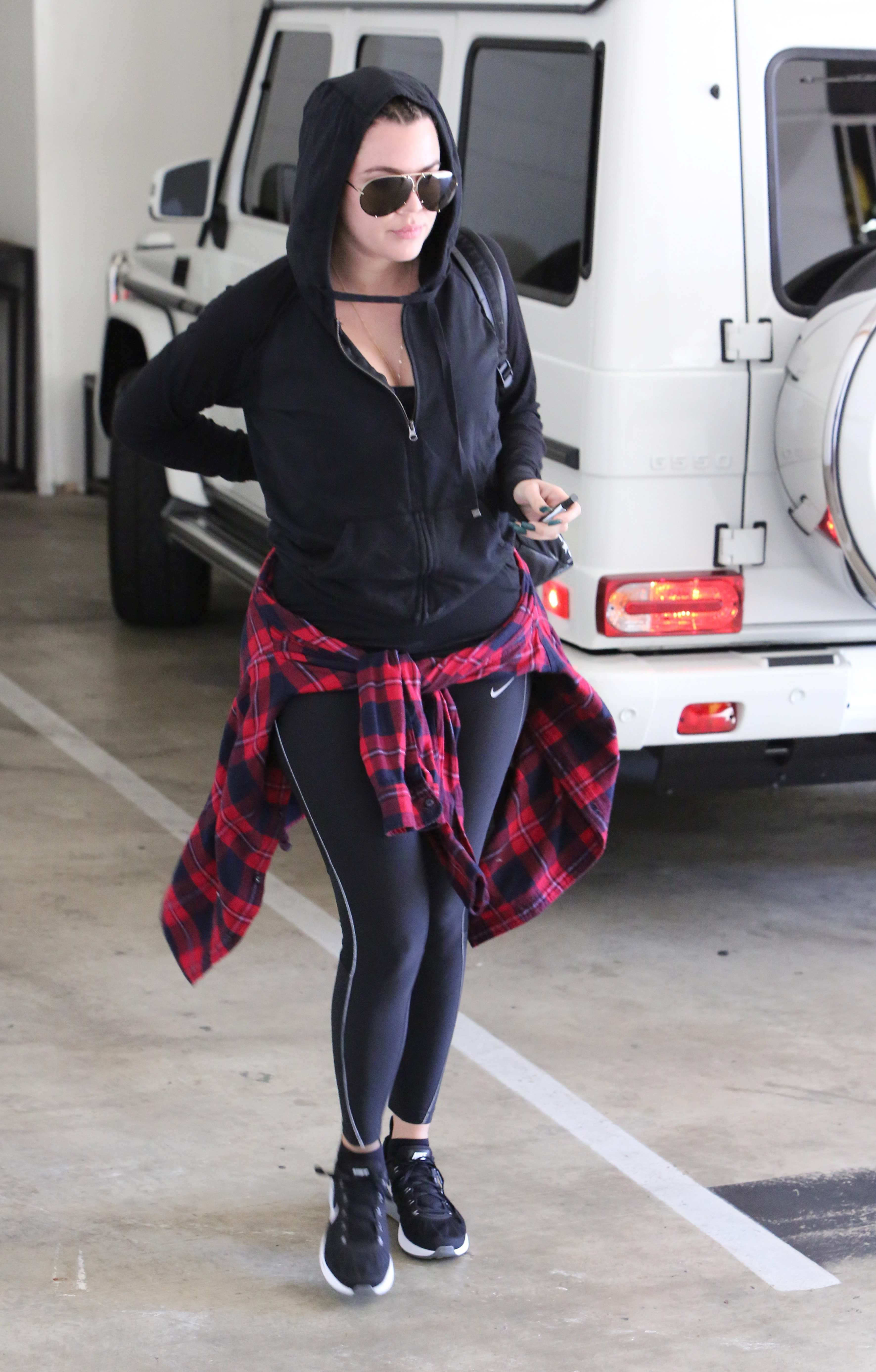 Access_Kardashian_003.jpg
