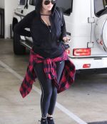 Access_Kardashian_003.jpg