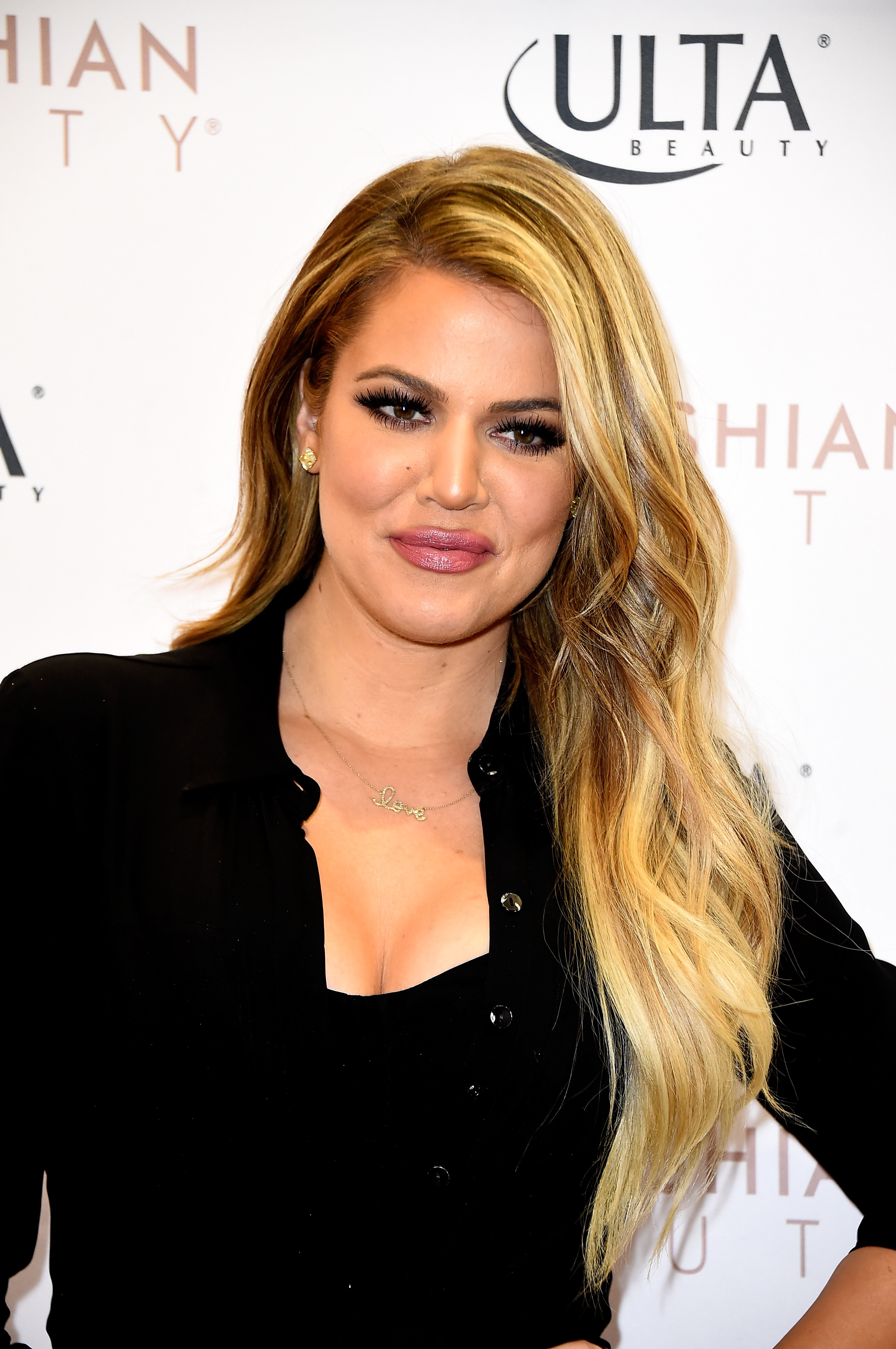 Access_Kardashian_002.jpg