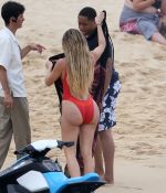 Access_Kardashian_006.jpg