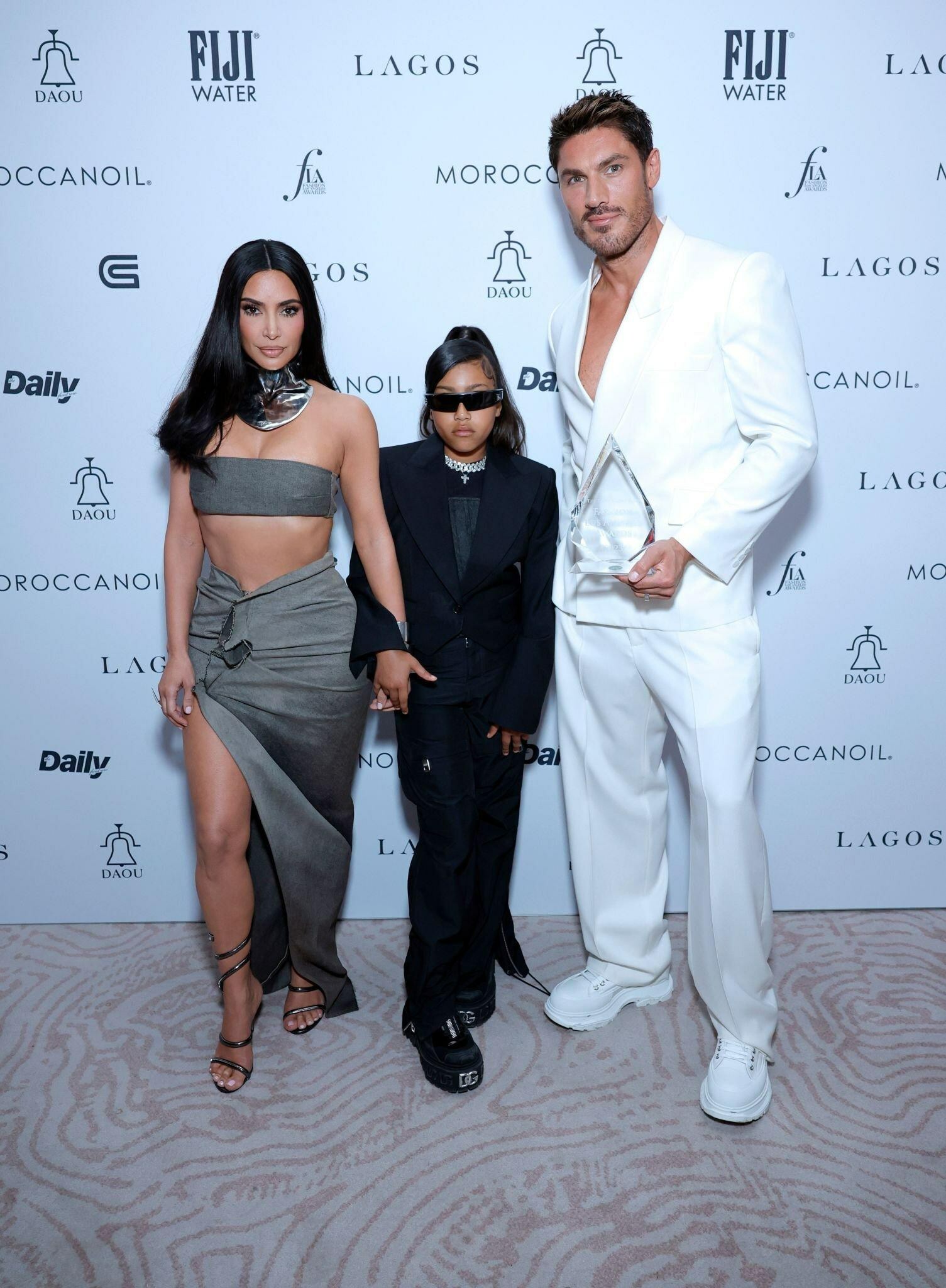 Access_Kardashian_006.jpg
