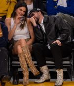 Access_Kardashian_008.jpg