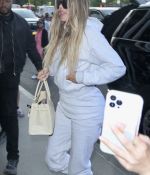 Access_Kardashian_002.jpg