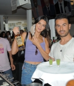 Access_Kardashian_001.jpg