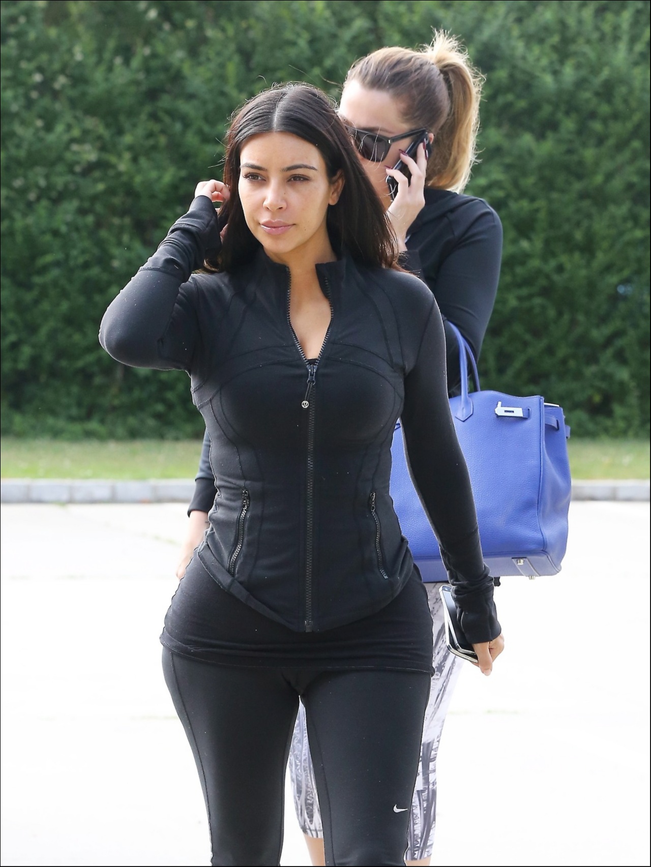 Access_Kardashian_002.jpg