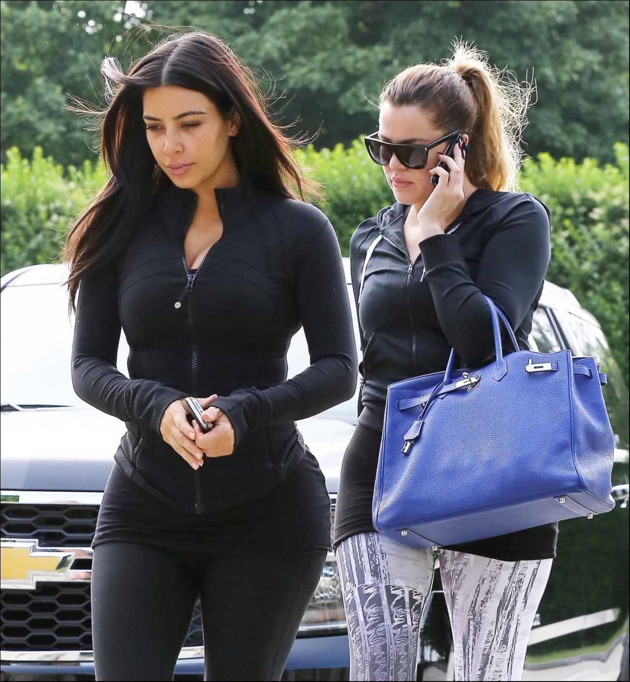 Access_Kardashian_001.jpg