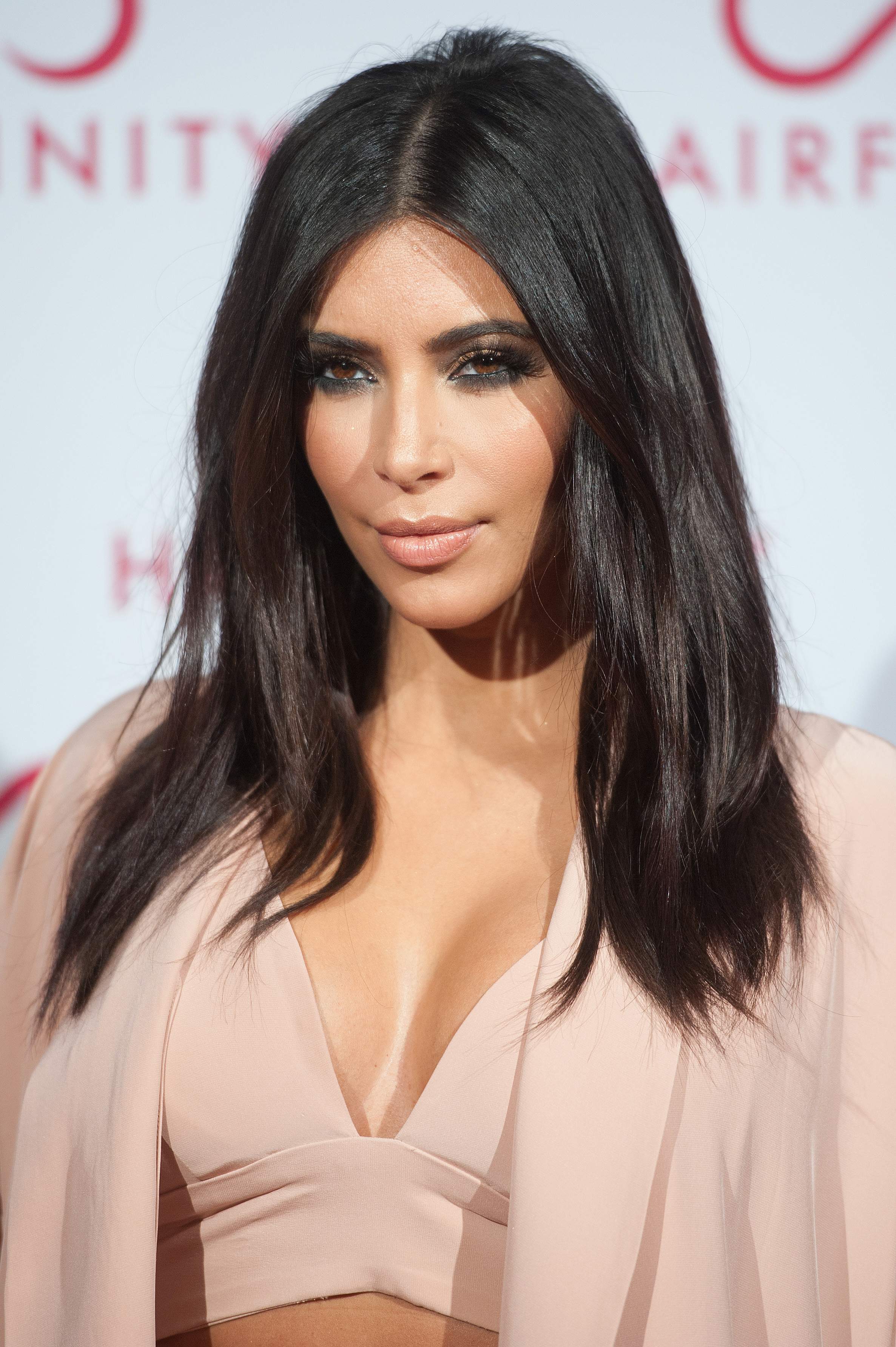Access_Kardashian_002.jpg
