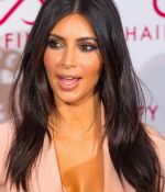 Access_Kardashian_006.jpg