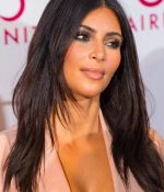 Access_Kardashian_007.jpg