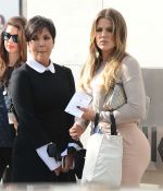 Access_Kardashian_005.jpeg