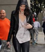 Access_Kardashian_001.jpg