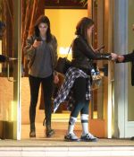 Access_Kardashian_001.jpg