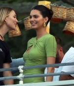 Access_Kardashian_002.jpg