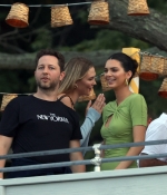 Access_Kardashian_006.jpg