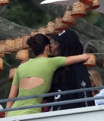 Access_Kardashian_023.jpg
