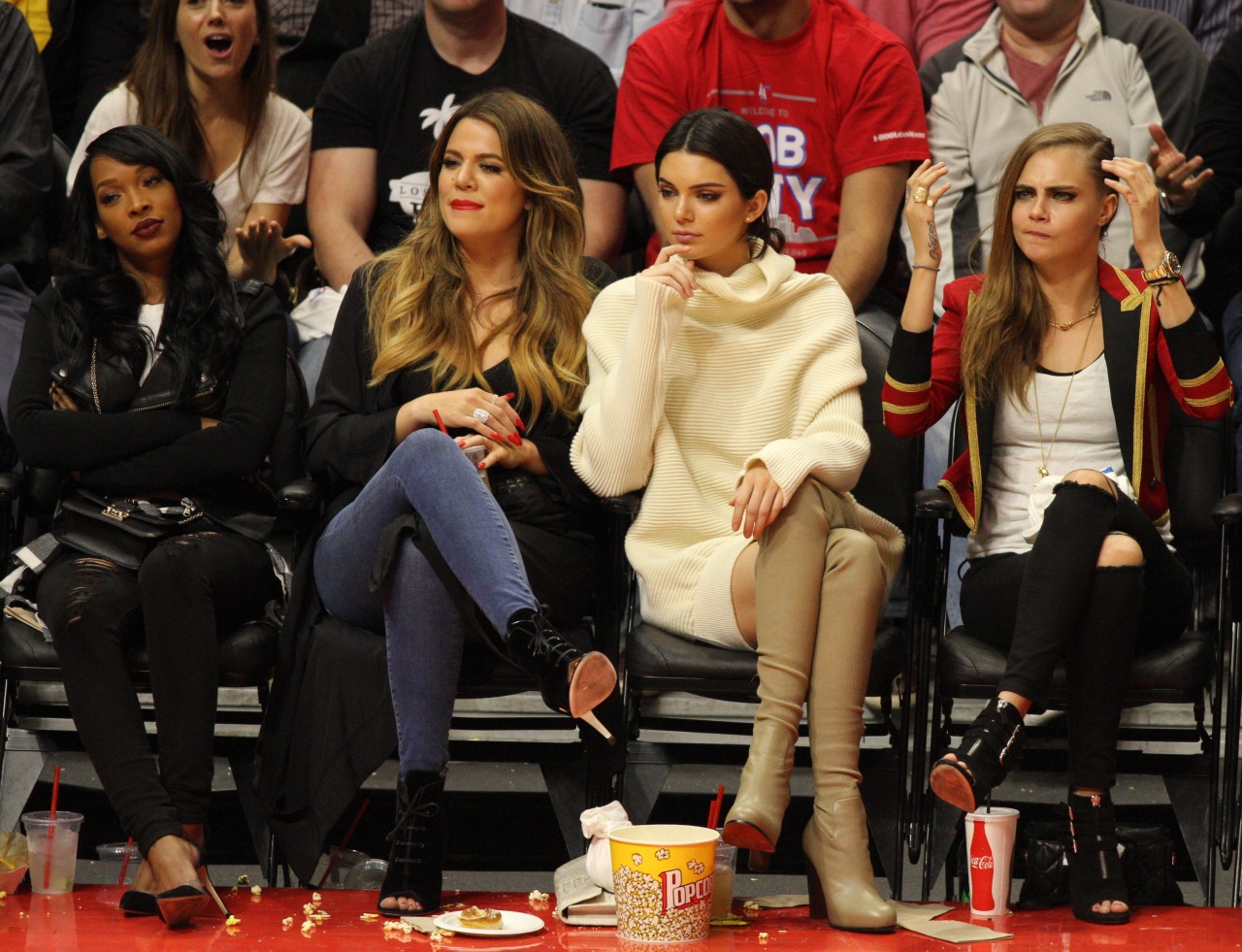 Access_Kardashian_005.jpg