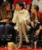 Access_Kardashian_006.jpg
