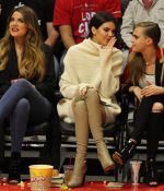 Access_Kardashian_007.jpg
