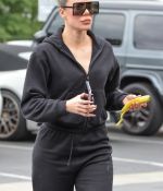 Access_Kardashian_003.jpg