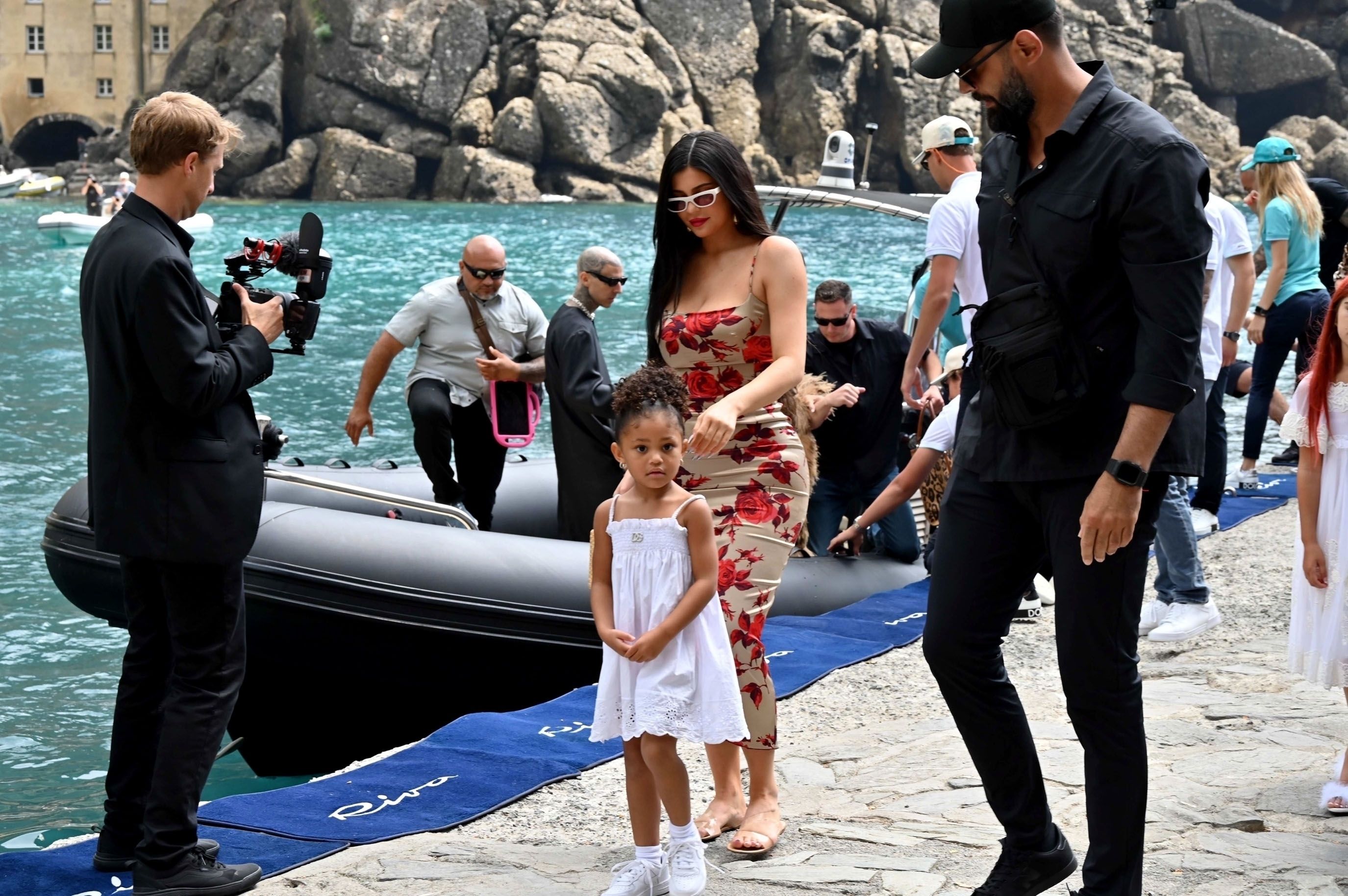 Access_Kardashian_004.jpg