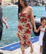 Access_Kardashian_001.jpg