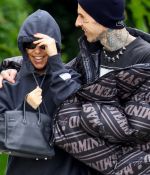 Access_Kardashian_005.jpg