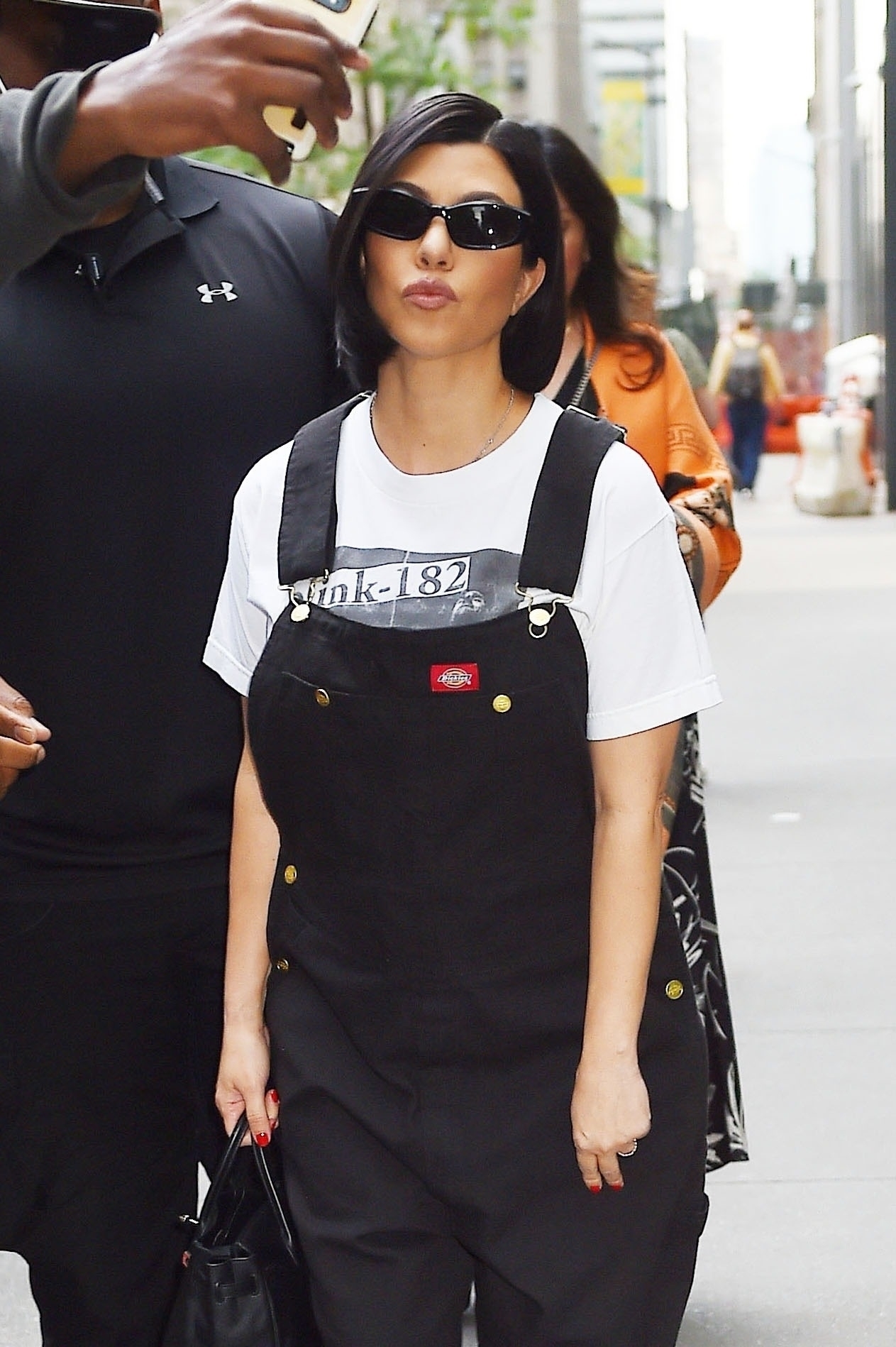 Access_Kardashian_001.jpg