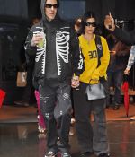 Access_Kardashian_005.jpg