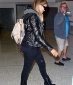 Access_Kardashian_007.jpg