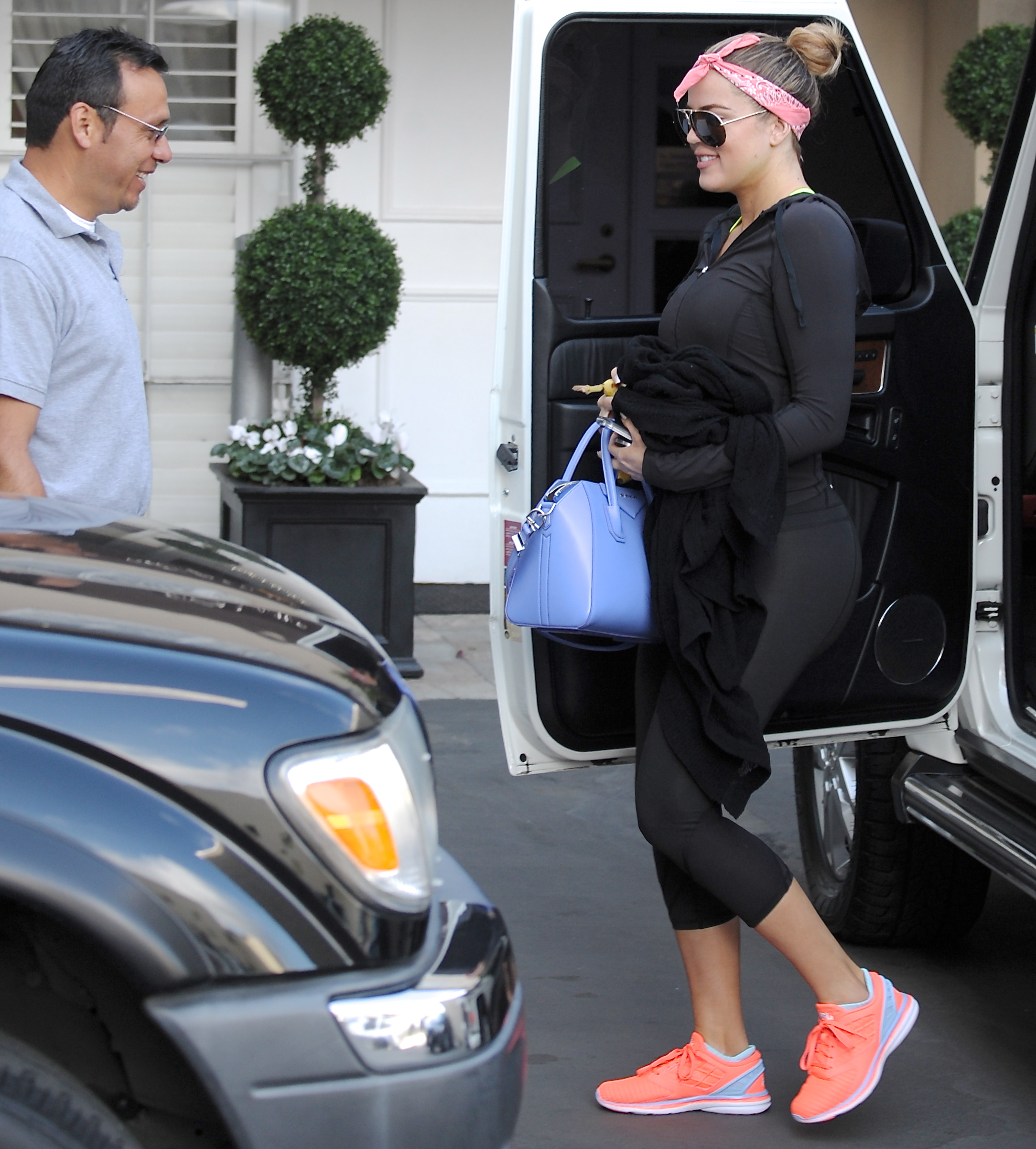 Access_Kardashian_001.jpg