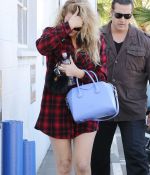 Access_Kardashian_004.jpg
