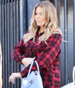 Access_Kardashian_001.jpg