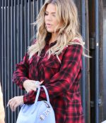 Access_Kardashian_005.jpg
