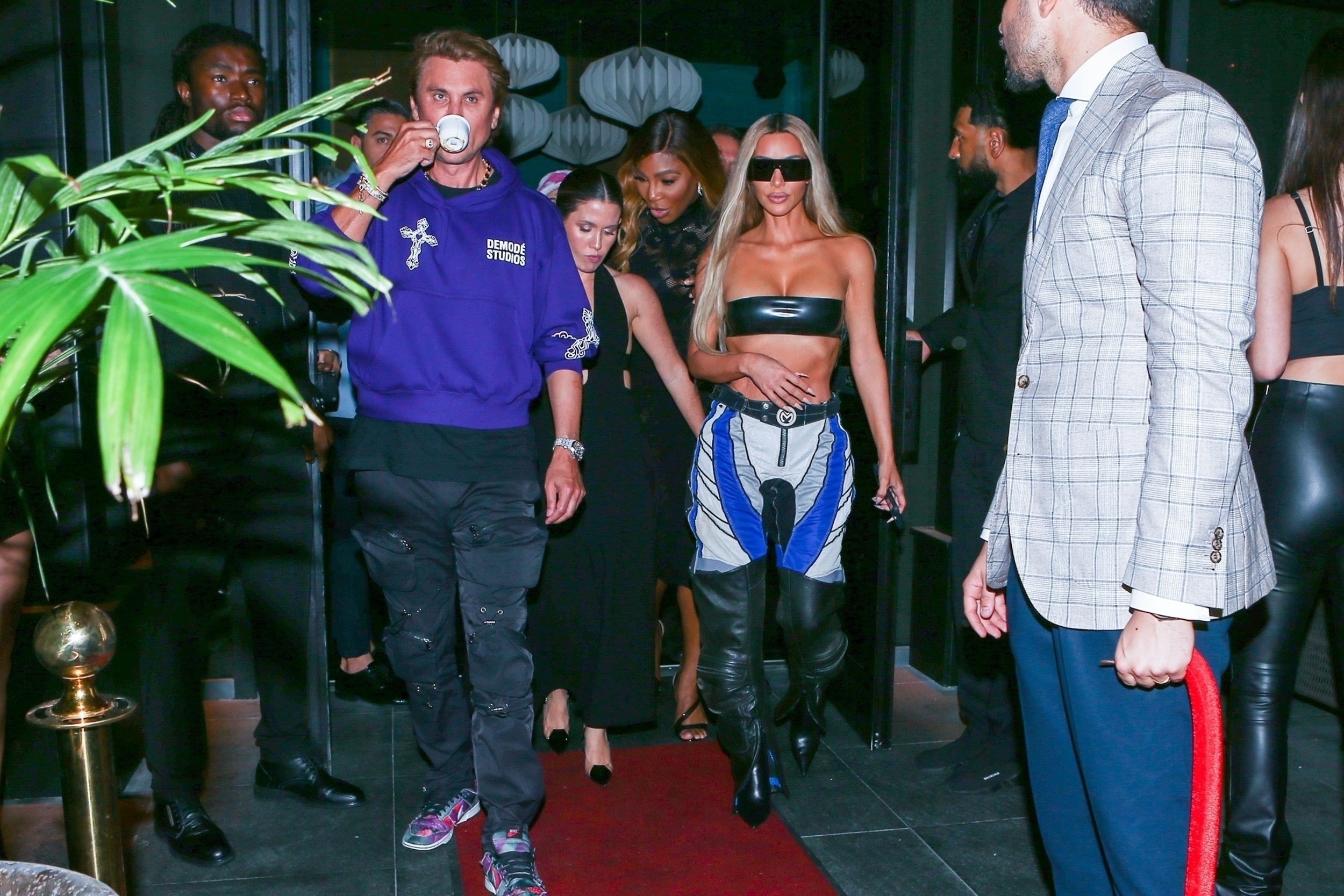 Access_Kardashian_005.jpg