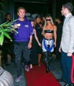 Access_Kardashian_002.jpg