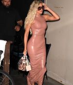 Access_Kardashian_0014.jpg