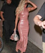Access_Kardashian_003.jpg
