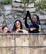 Access_Kardashian_001.jpg