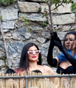 Access_Kardashian_002.jpg
