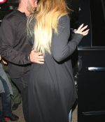 Access_Kardashian_0015.jpg