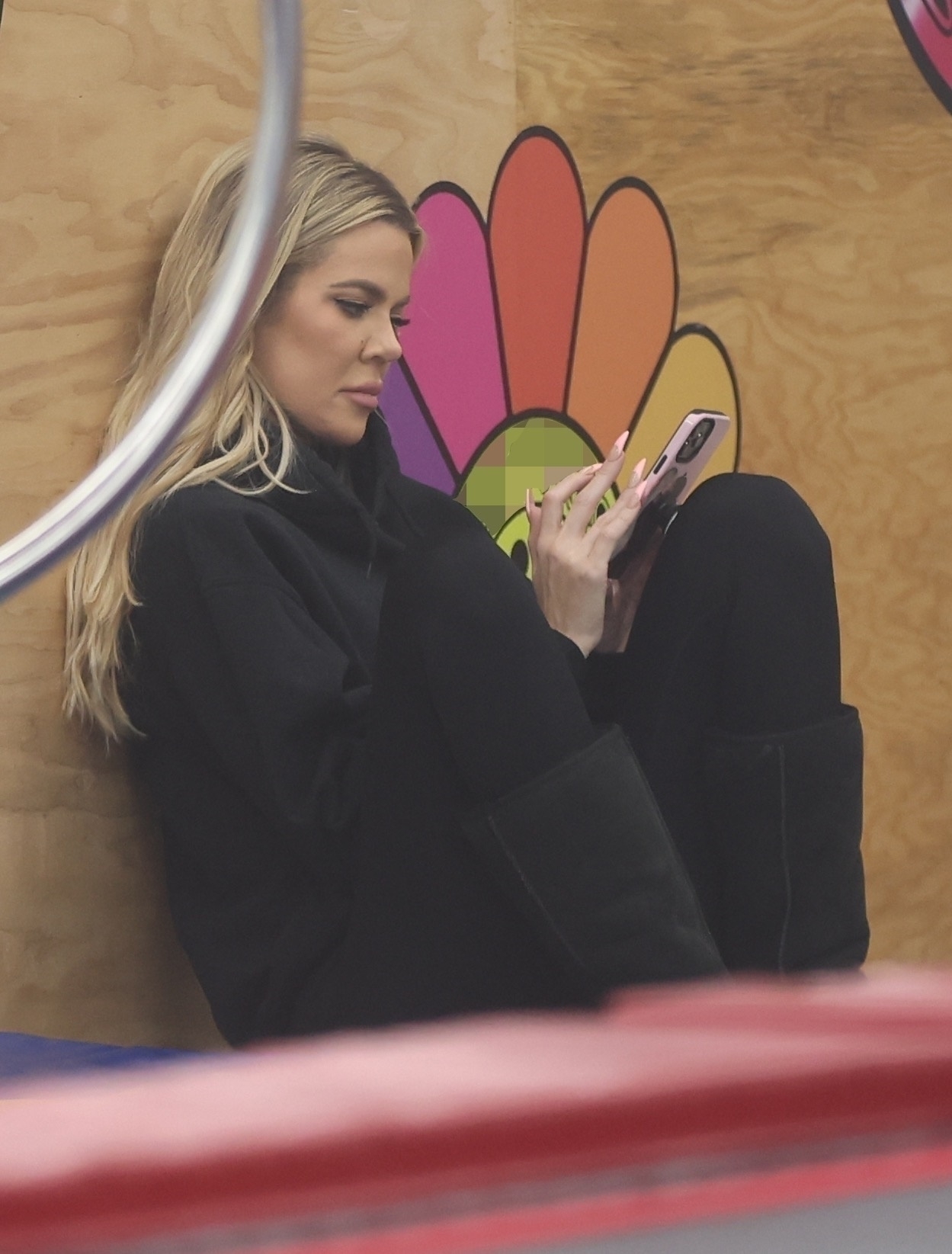 Access_Kardashian_001.jpg