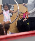 Access_Kardashian_004.jpg