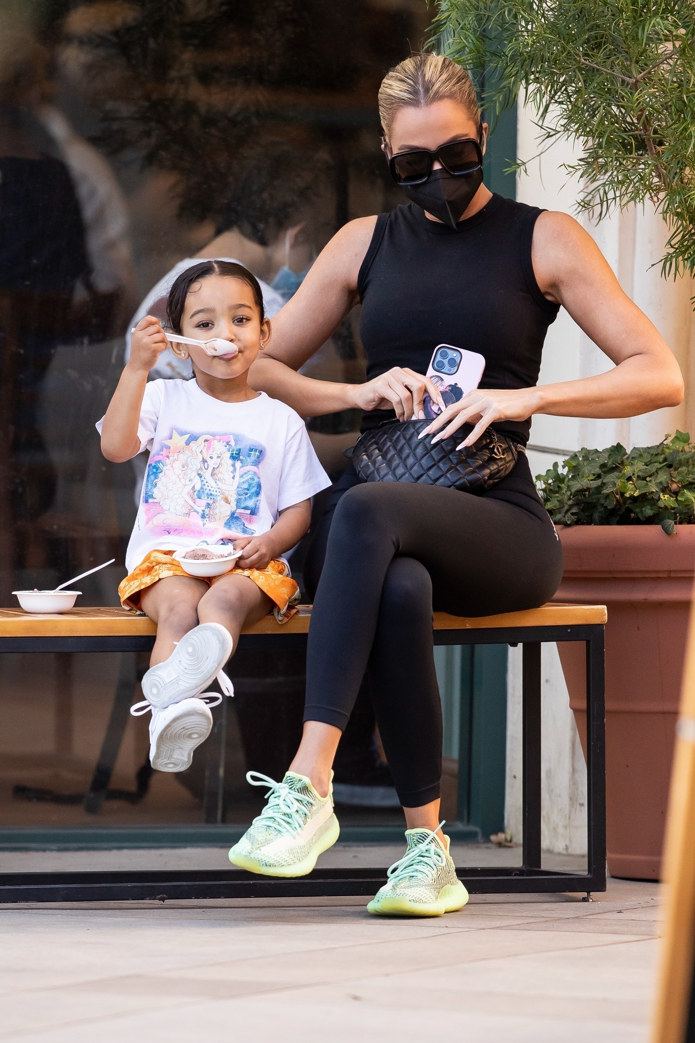Access_Kardashian_007.jpg