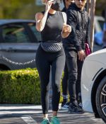 Access_Kardashian_00101.jpg