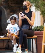 Access_Kardashian_0050.jpg